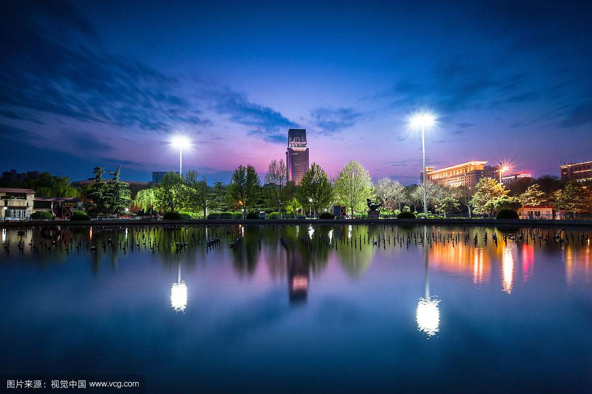 泛光照明與周圍環(huán)境之間要注意什么？