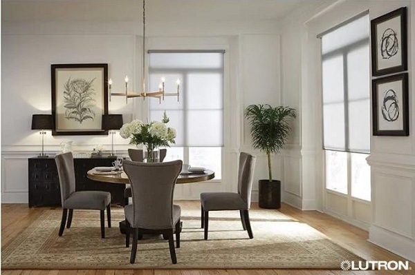 電動(dòng)卷簾和手動(dòng)卷簾哪個(gè)好？電動(dòng)窗簾優(yōu)勢(shì)詳解！